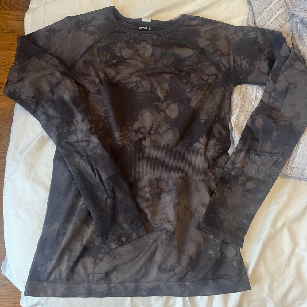 Zella camo top